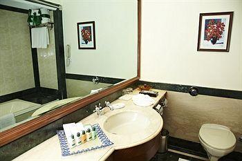 Club Mahindra White Meadows Hotel Manāli Exterior foto